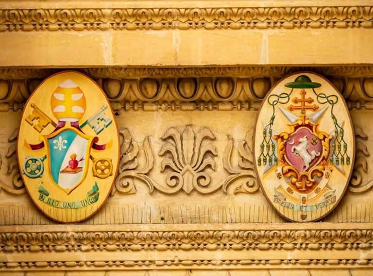 Emblems Flpcrestation