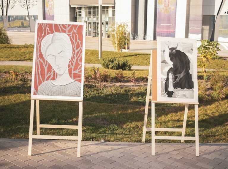 Exhibition Paintings Arcachdir