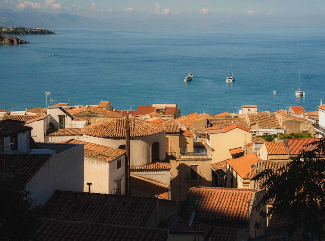 Gallery Paintings Arcachdir